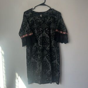 Uncle Frank Ivy Jane‎ Gray Velvet Burnout SS Lace Ruffle Cuff Dress Sz Sm®️